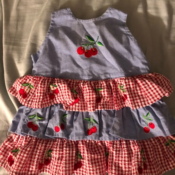 Girls dress with bloomers 3-6mo - Picture 2 of 4